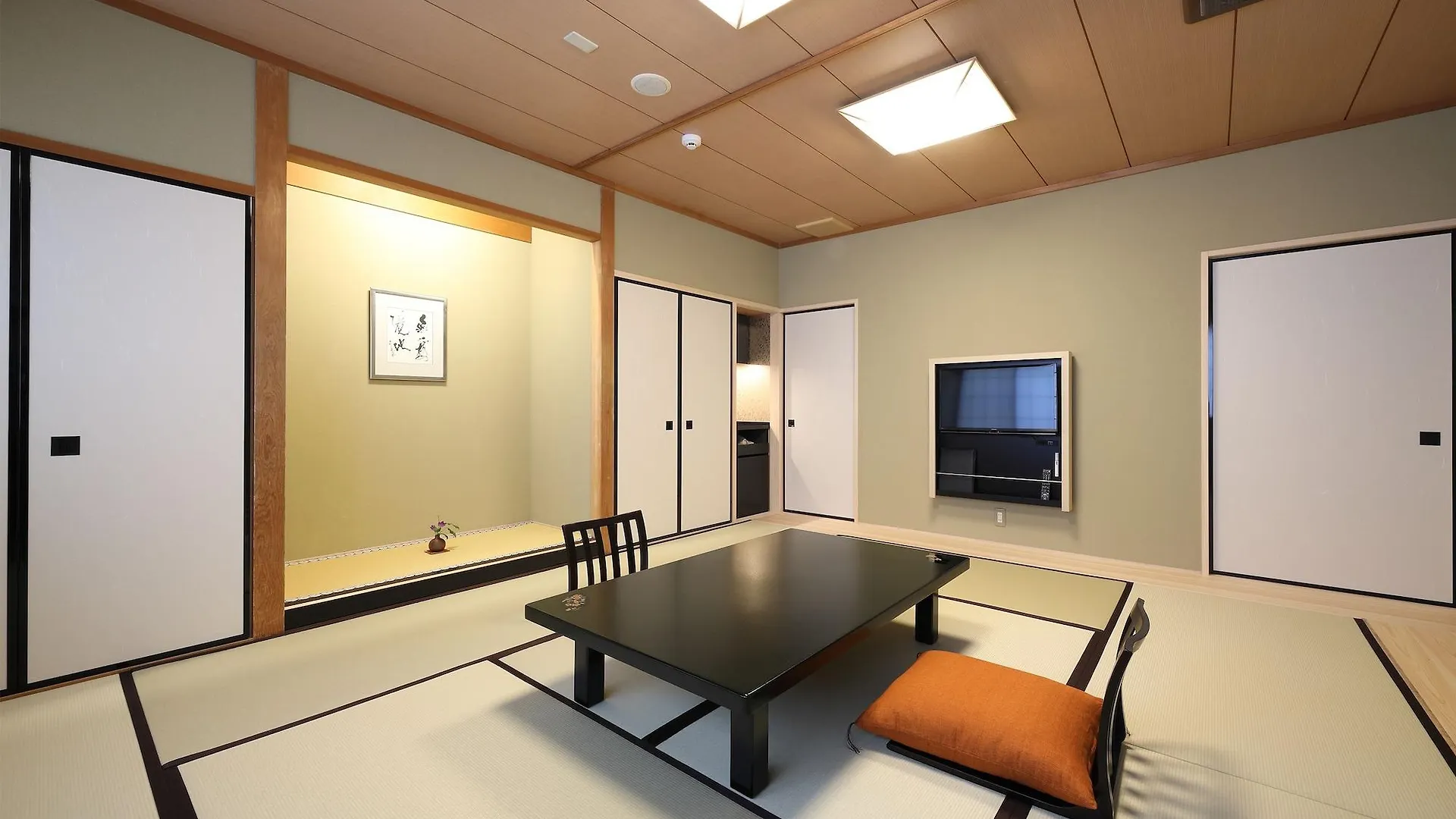 Gion Ryokan Karaku Kyoto