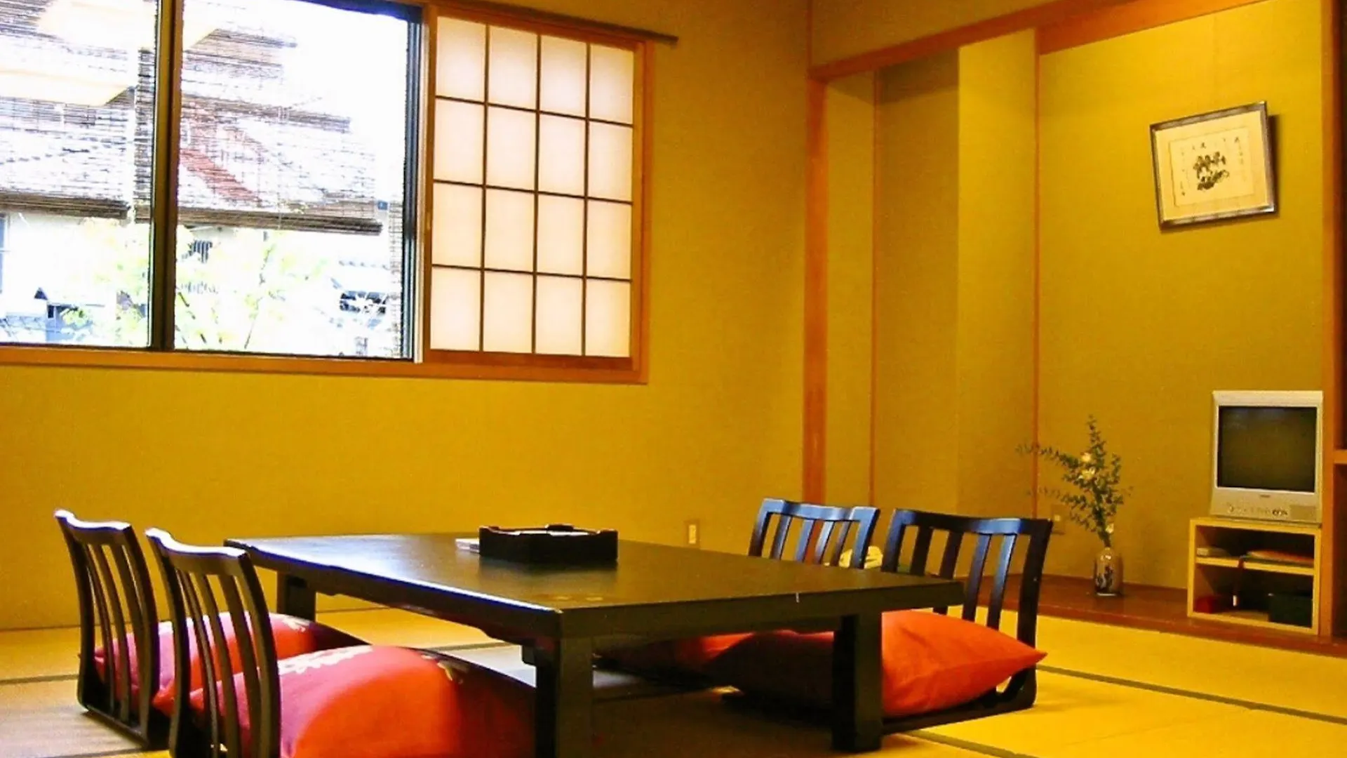 Gion Ryokan Karaku Kyoto 4*,  Japan