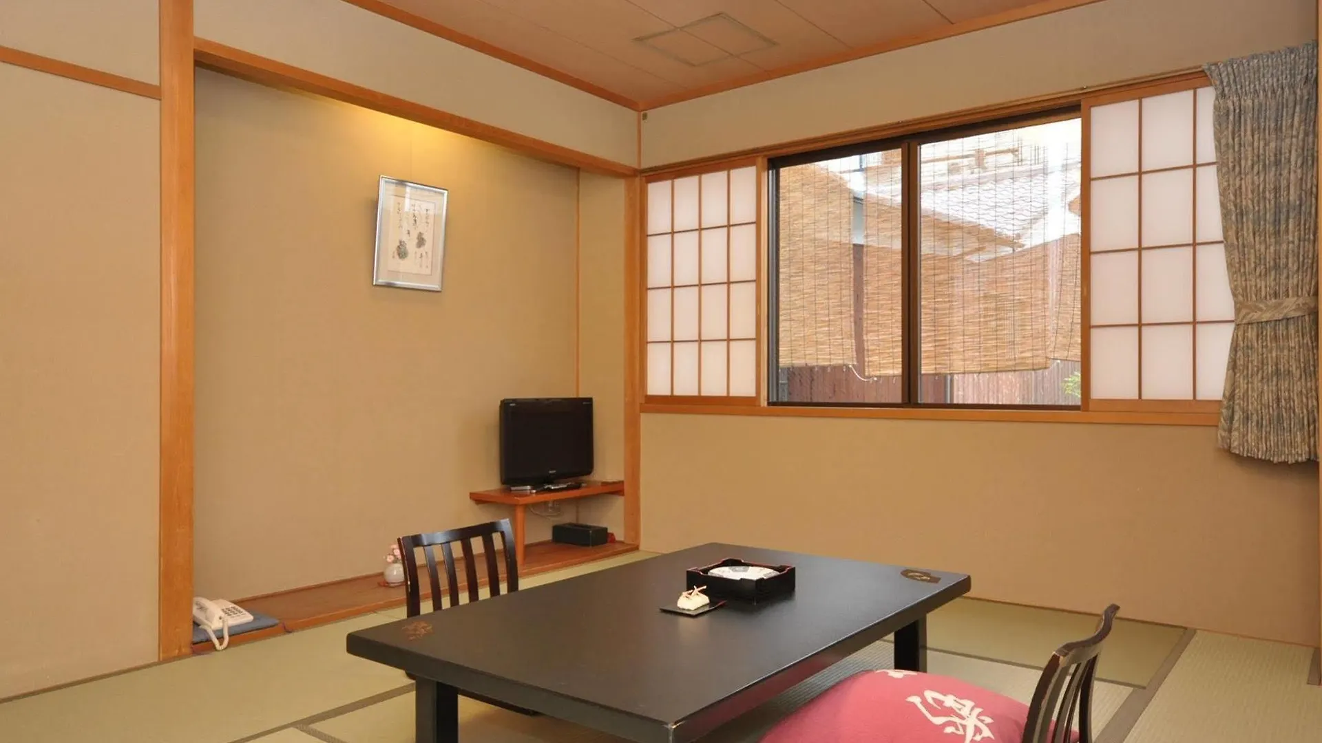 Gion Ryokan Karaku Kyoto